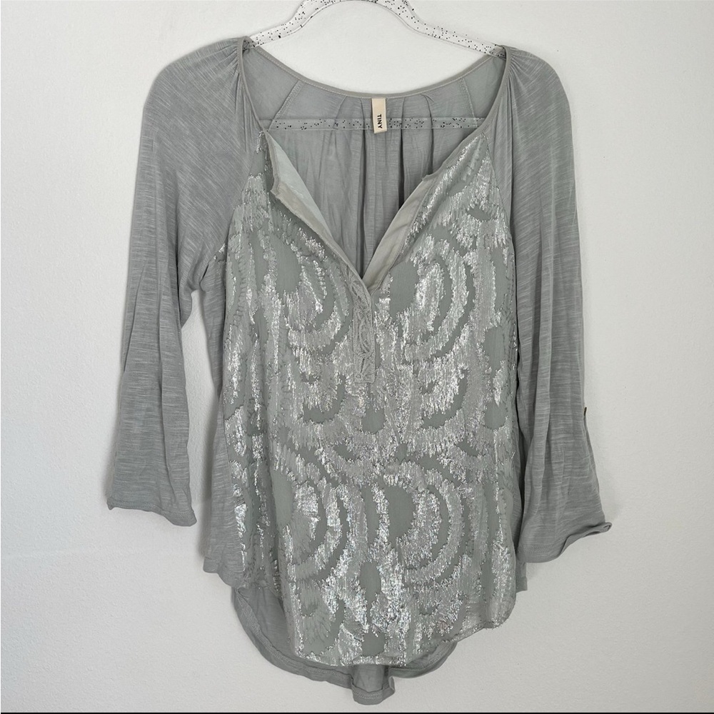 Anthropologie TINI Silk Metalic Floral Women's Blouse Size XS Relaxed Fit